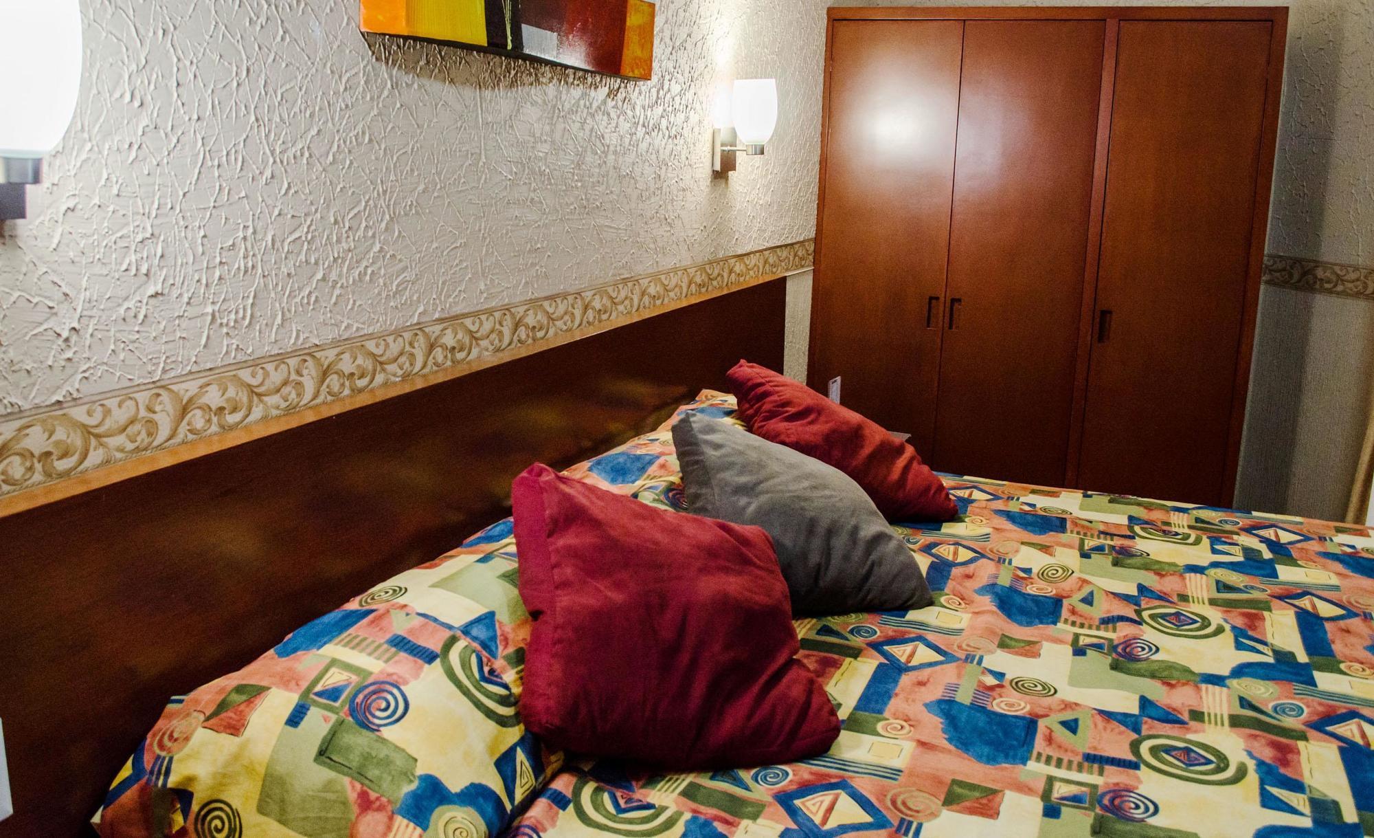 Hotel Posada Regis Guadalajara Exteriér fotografie